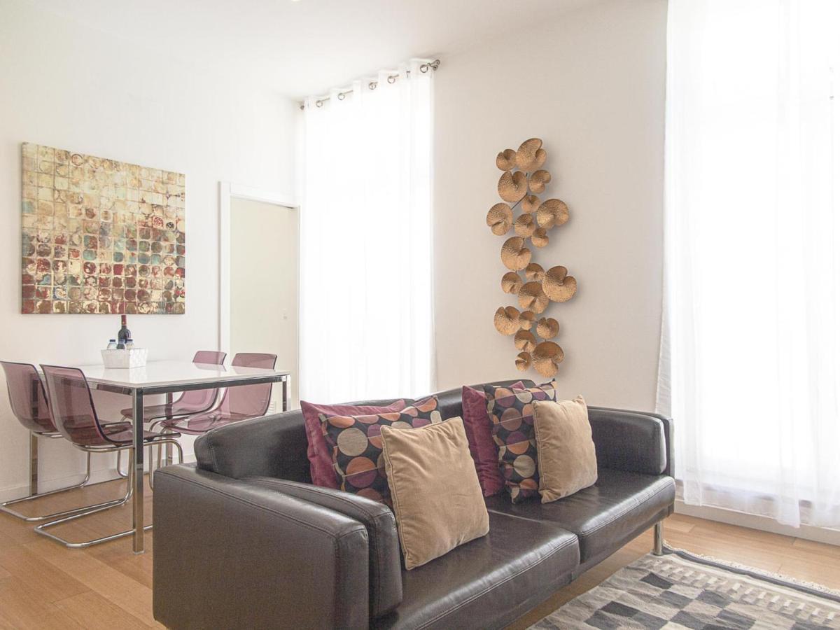 Baixa Chiado 2 Bedroom Duplex Apt With Ac Elevator Lissabon Exterior foto